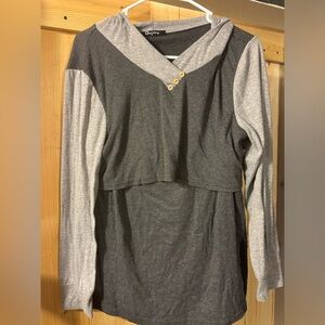 Nursing hooded long sleeve shirt